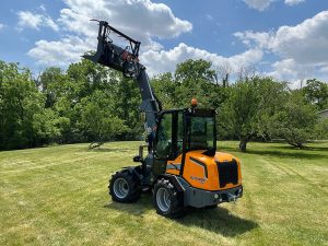 GiANT Loaders - G2700TELE Telescopic Wheel Loader