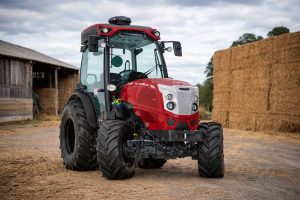 McCormick X4.090F CAB Specialty Tractor 90 HP