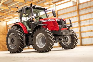 Massey Ferguson® MF 6713 CAB Tractor
